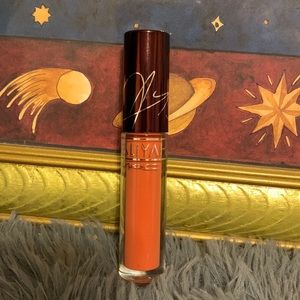 Motor City Aaliyah lips